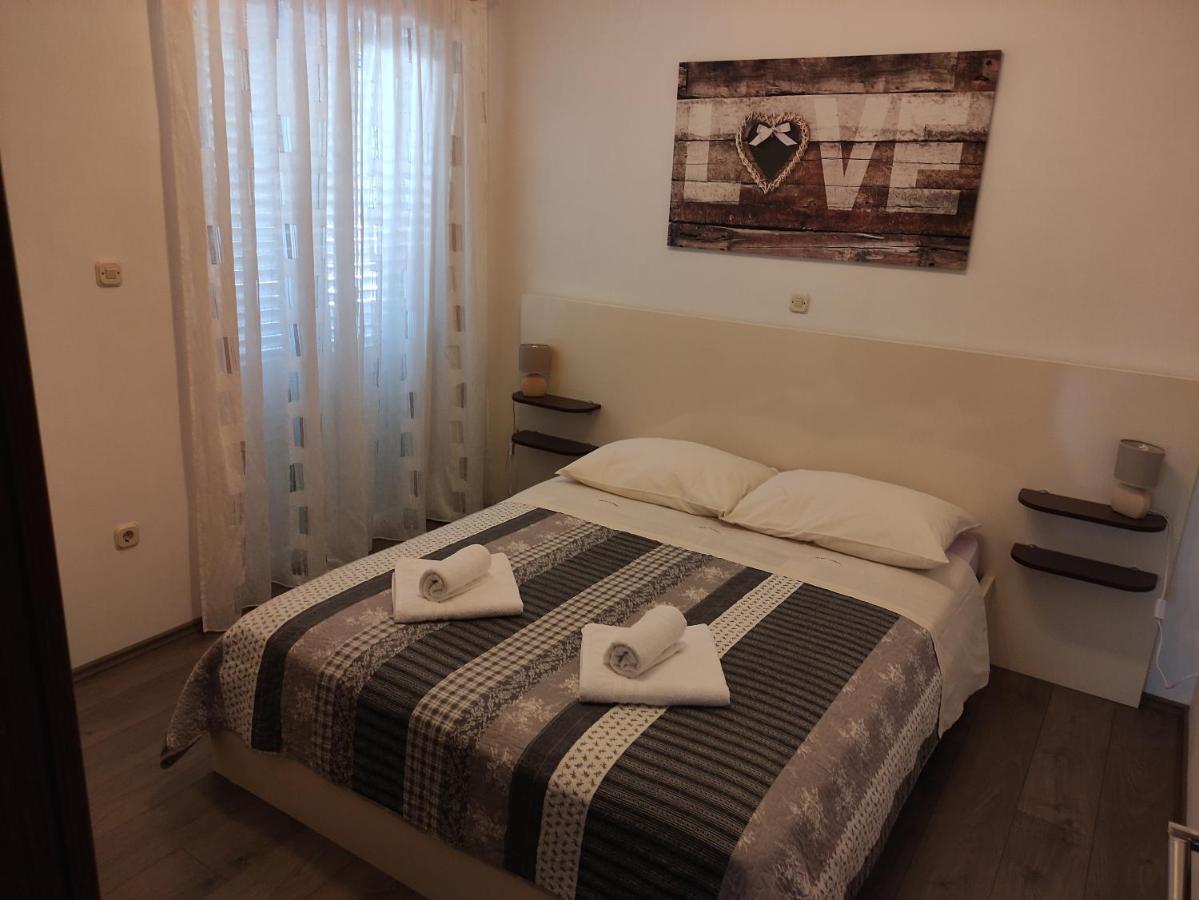 Apartment Veglia Екстер'єр фото