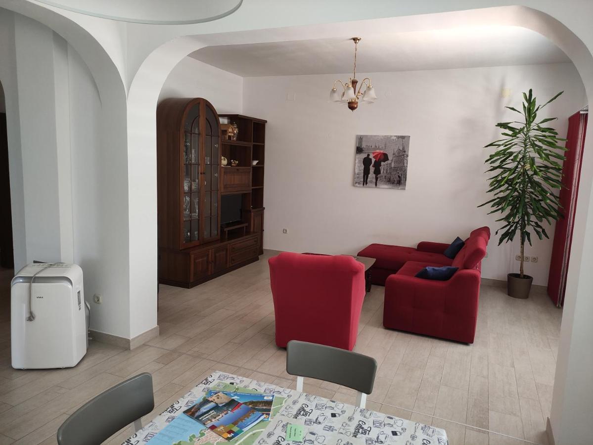 Apartment Veglia Екстер'єр фото